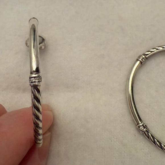 David Yurman silver hoops with diamonds - Picture 3 of 3